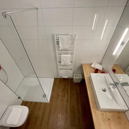 פרייבורג Busses Guesthouse מראה חיצוני תמונה