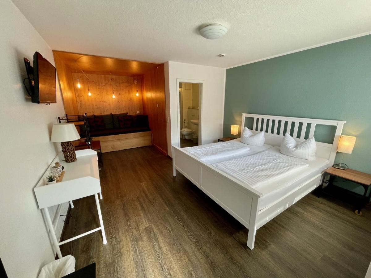 פרייבורג Busses Guesthouse מראה חיצוני תמונה