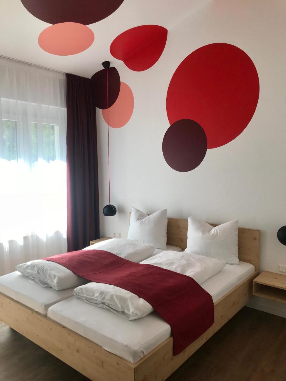 פרייבורג Busses Guesthouse מראה חיצוני תמונה