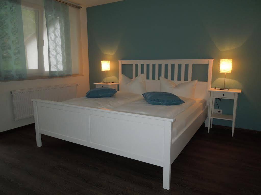 פרייבורג Busses Guesthouse מראה חיצוני תמונה